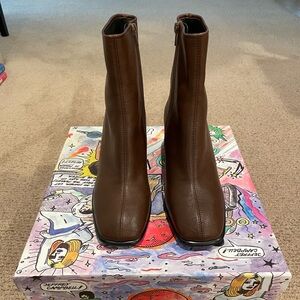 NWT, Jeffrey Campbell Troye Boots, brown, size 7